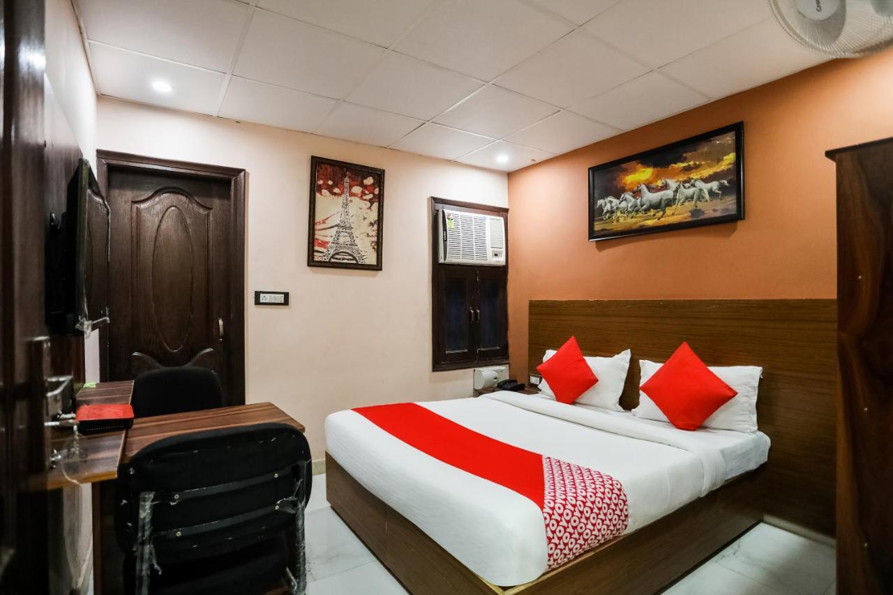 Oyo 72993 Hotel The Gold 法里达巴德 外观 照片